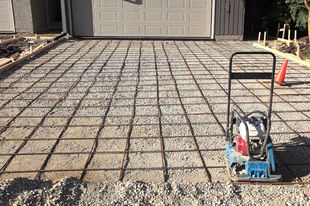 Concrete driveway rebar reinforcement and base prep in Baldwin NY — Nassau County Concrete
